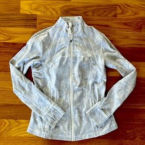 Lululemon fitted jacket